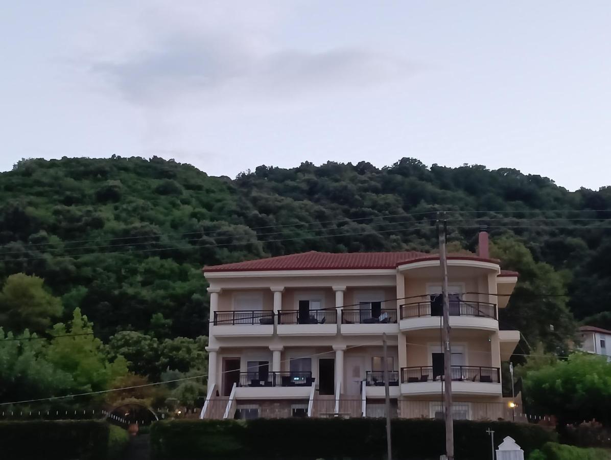 Perdikis Apartments - Paliouria Коккино-Неро Экстерьер фото